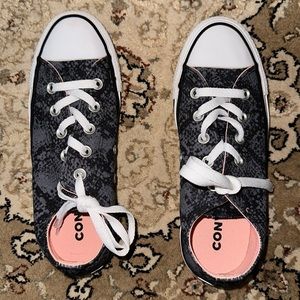 Women’s size 6 converse with double tongue. Print is almost a black snakeskin